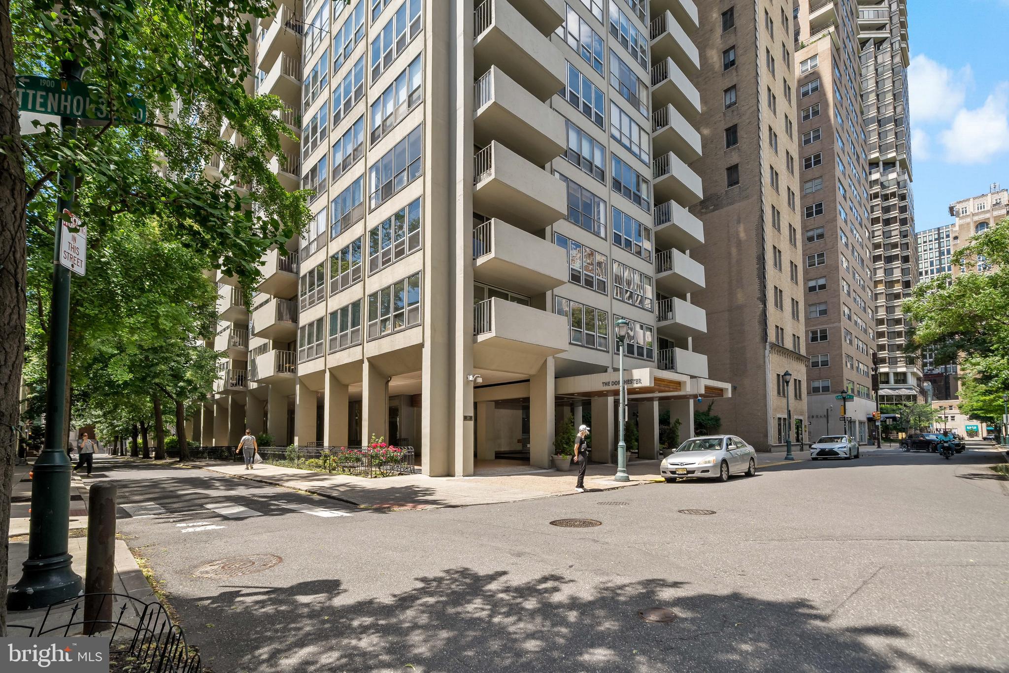 224-30 West Rittenhouse Square, Unit 715B Philadelphia, PA 19103 - Photo 13 of 14