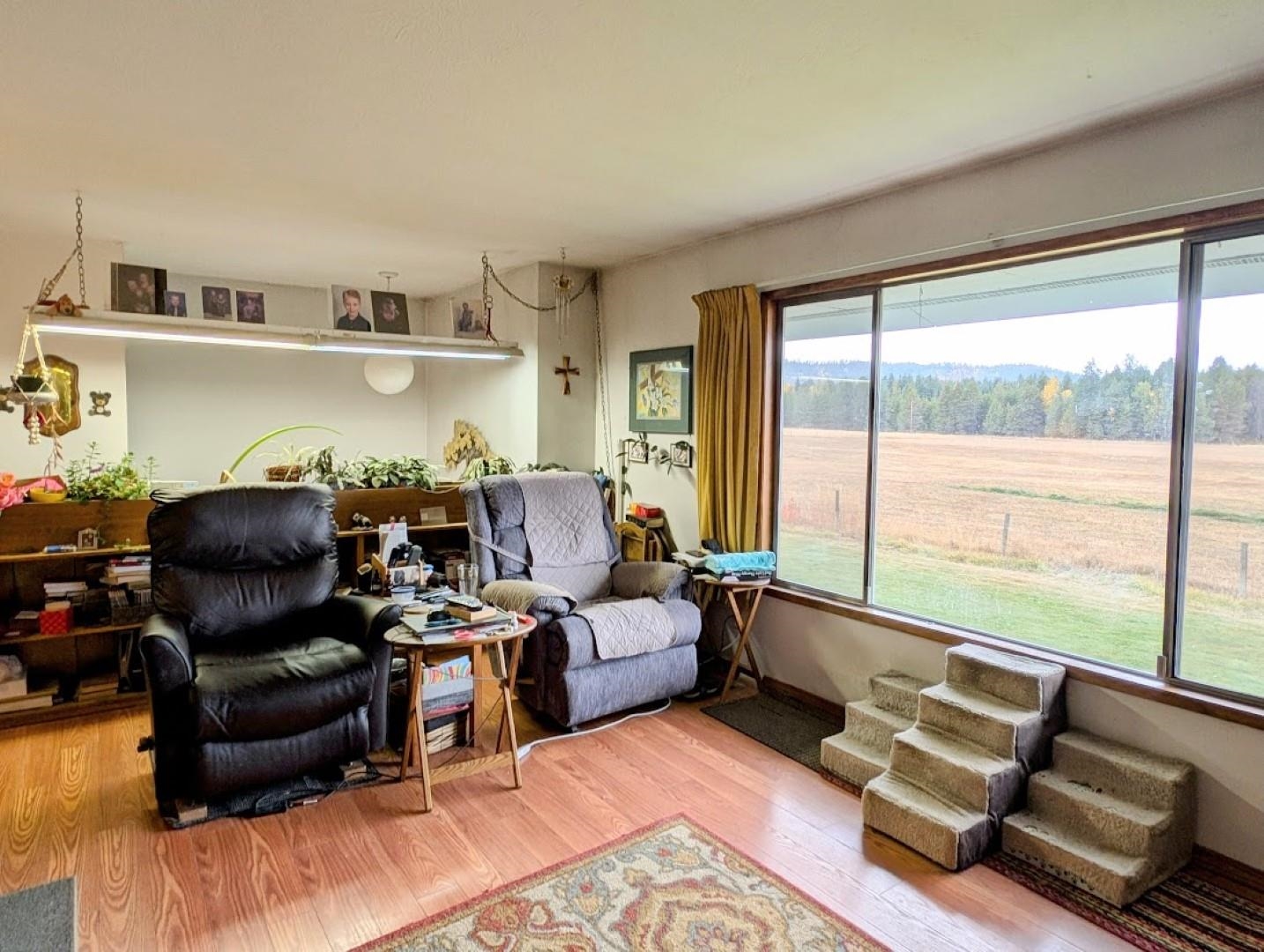 4584 Oregon Road Clayton, WA 99110 - Photo 9 of 49