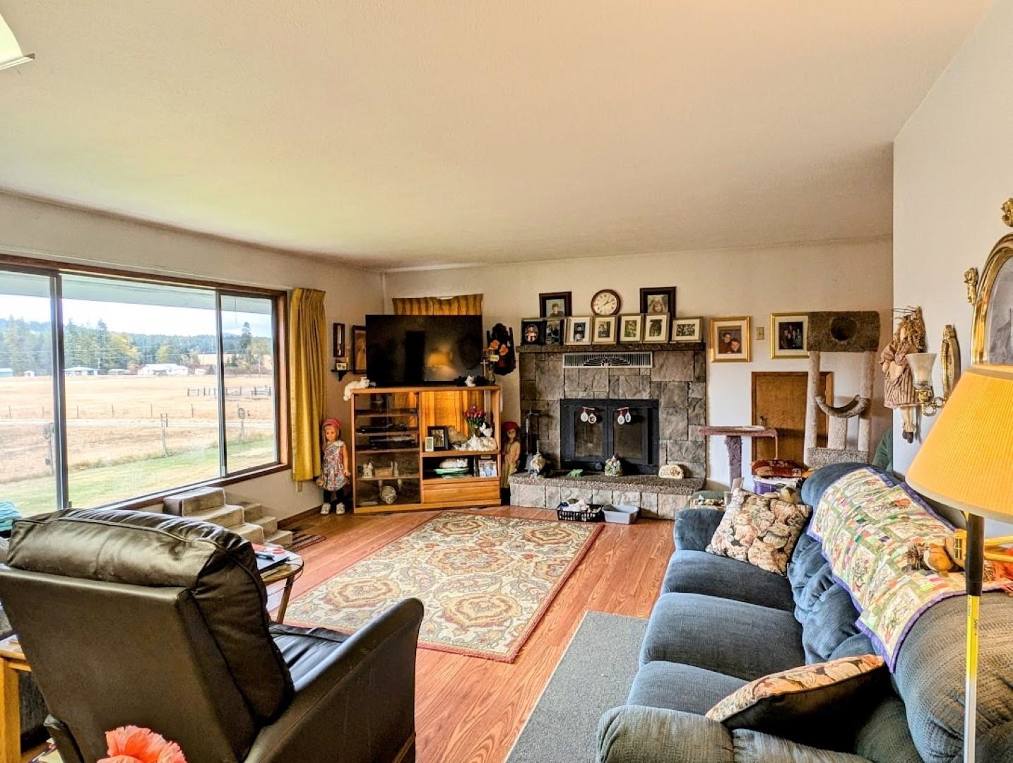 4584 Oregon Road Clayton, WA 99110 - Photo 10 of 49
