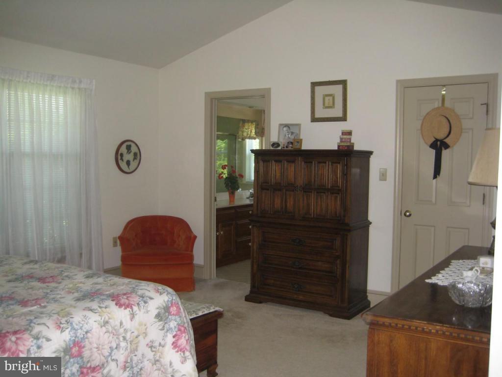 320 Koser Road Lititz, PA 17543 - Photo 6 of 9