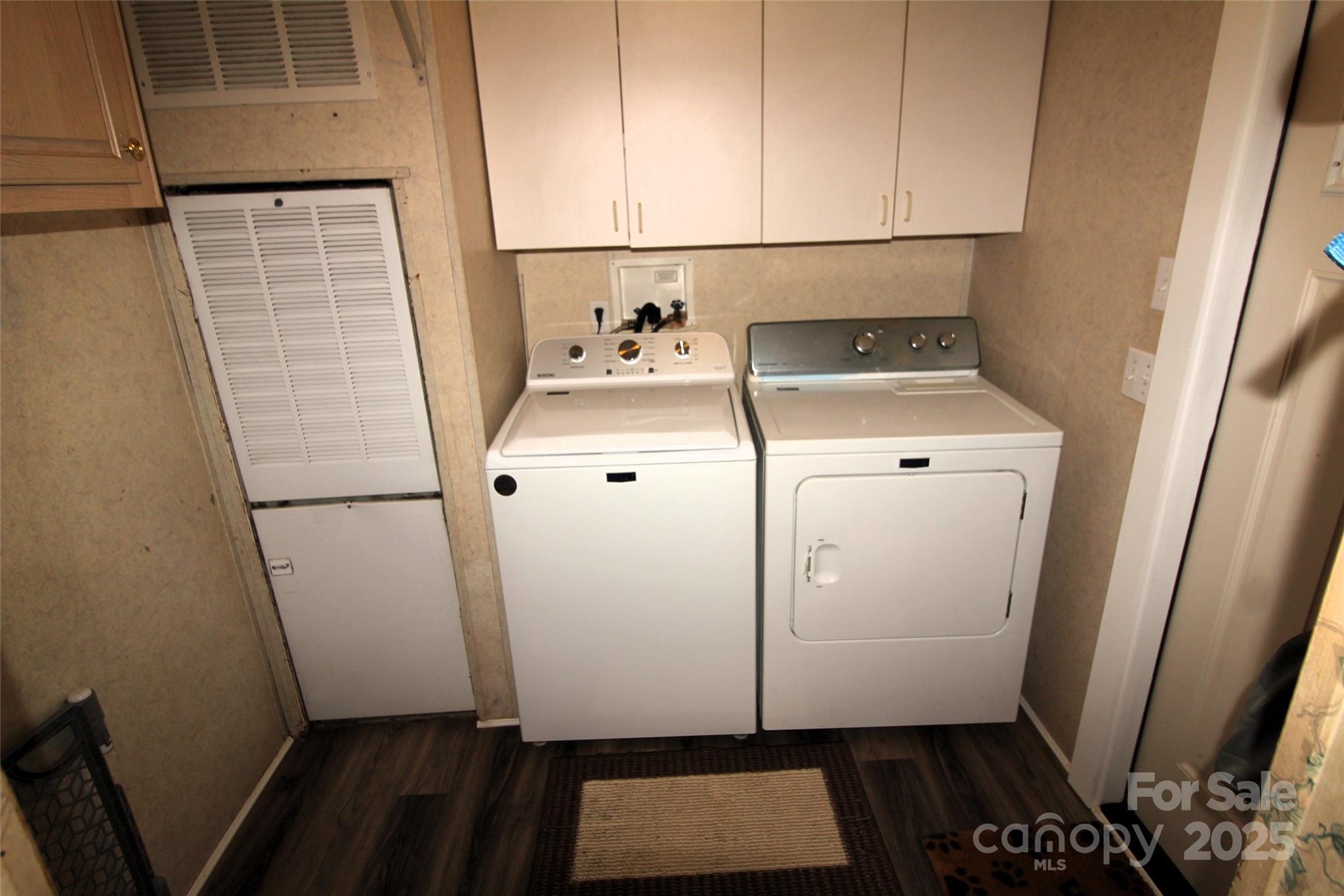 7035 Twin Streams Lane Clover, SC 29710 - Photo 20 of 22 a utility room with dryer and washer