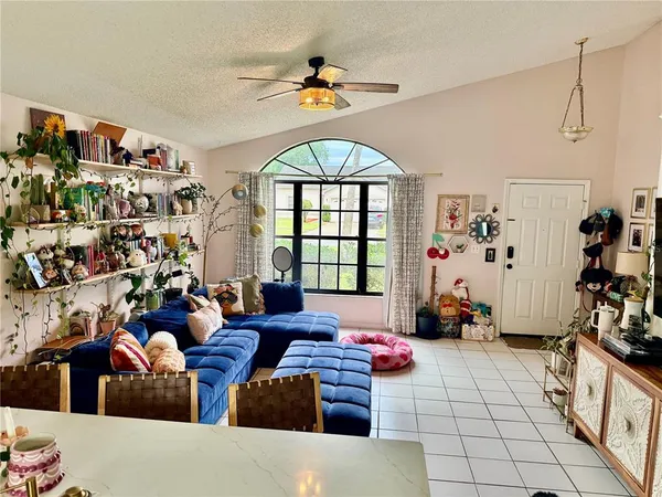 $2,495 | 11812 Shotgate Court, Orlando, FL 32837