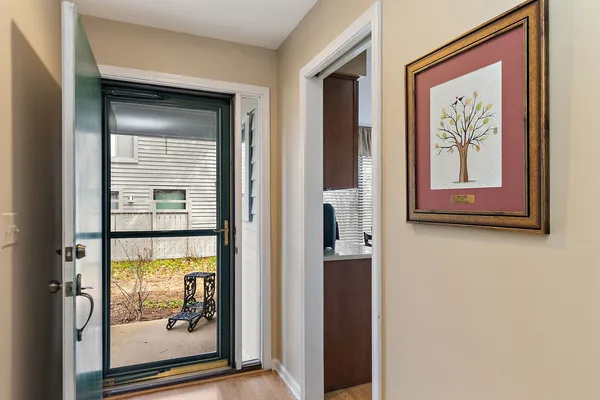 $388,000 | 723 Golf Lane, Unit 944, Lake Barrington, IL 60010