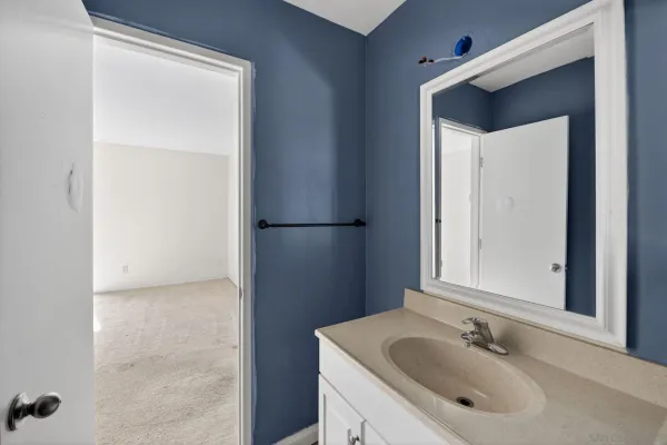 $330,000 | 6924 Hyde Park Drive, Unit 319, San Diego, CA 92119