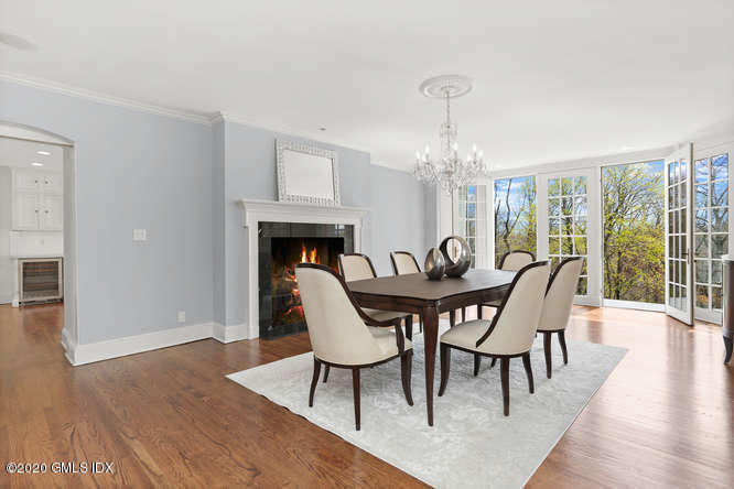 16 Round Hill Road Greenwich, CT 06831 - Photo 11 of 42 16 Round Hill Rd