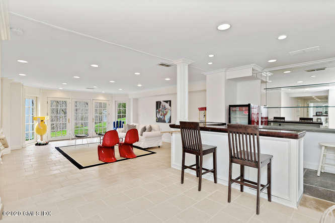 16 Round Hill Road Greenwich, CT 06831 - Photo 19 of 42 16 Round Hill Rd