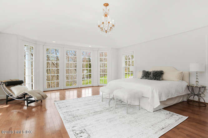 16 Round Hill Road Greenwich, CT 06831 - Photo 21 of 42 16 Round Hill Rd