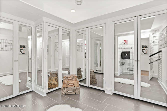 16 Round Hill Road Greenwich, CT 06831 - Photo 25 of 42 16 Round Hill Rd