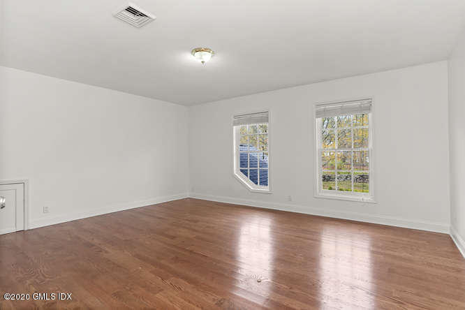 16 Round Hill Road Greenwich, CT 06831 - Photo 27 of 42 16 Round Hill Rd