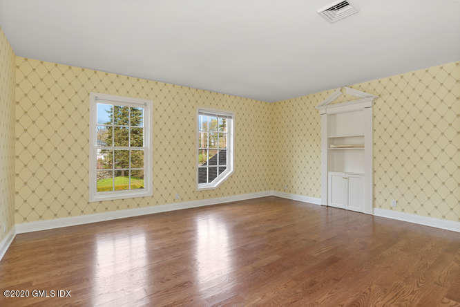 16 Round Hill Road Greenwich, CT 06831 - Photo 31 of 42 16 Round Hill Rd