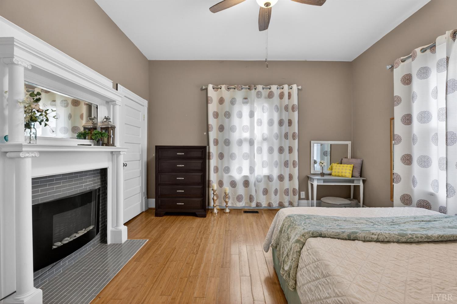 1810 Locust Street Lynchburg, VA 24504 - Photo 6 of 41