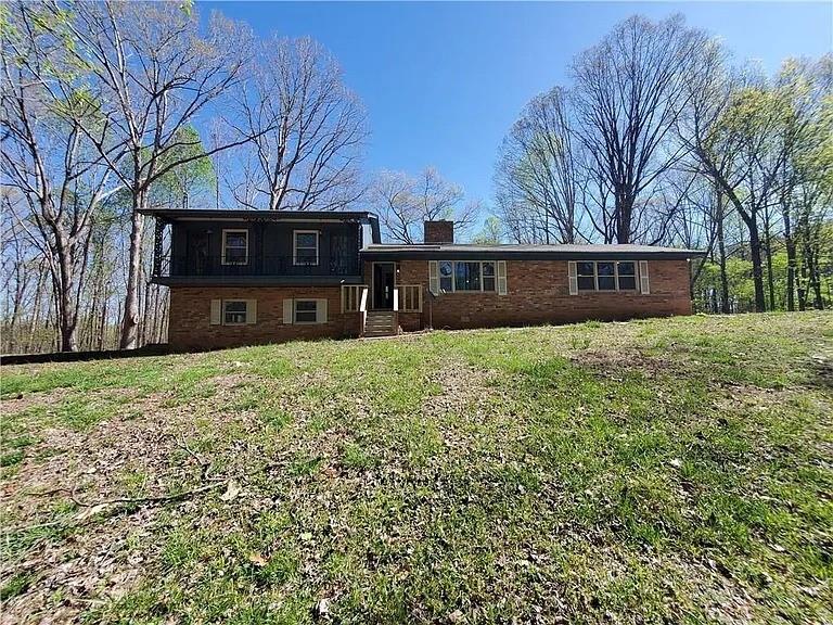 33 Resty Hughes Circle Dawsonville, GA 30534 - Photo 2 of 47