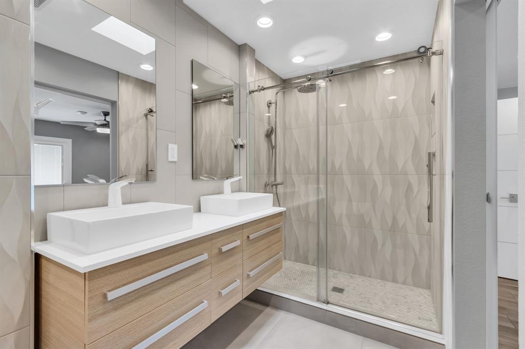 1424 Hampton Road Grapevine, TX 76051 - Photo 20 of 30