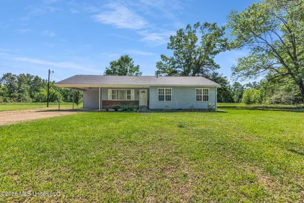 $195,000 | 321 Panola Avenue, Batesville, MS 38606