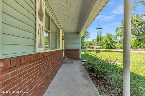 $195,000 | 321 Panola Avenue, Batesville, MS 38606
