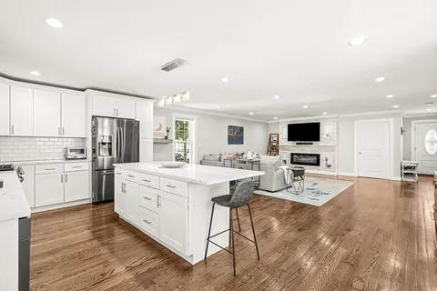 $989,900 | 360 Lynn Street, Malden, MA 02148