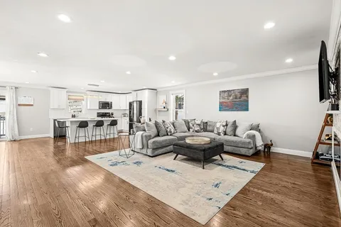 $989,900 | 360 Lynn Street, Malden, MA 02148