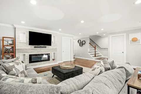 $989,900 | 360 Lynn Street, Malden, MA 02148
