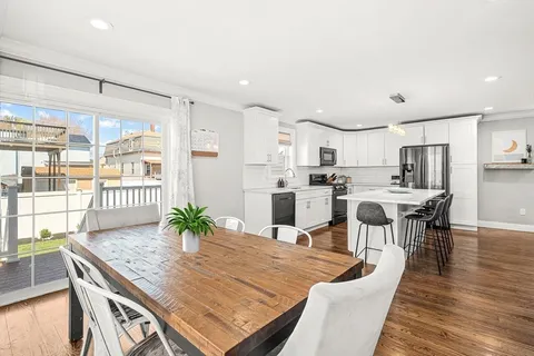 $989,900 | 360 Lynn Street, Malden, MA 02148