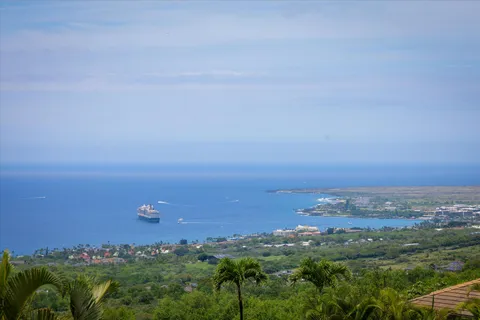 $2,755,000 | 76-832 Kalana Io Place, Kailua-Kona, HI 96740