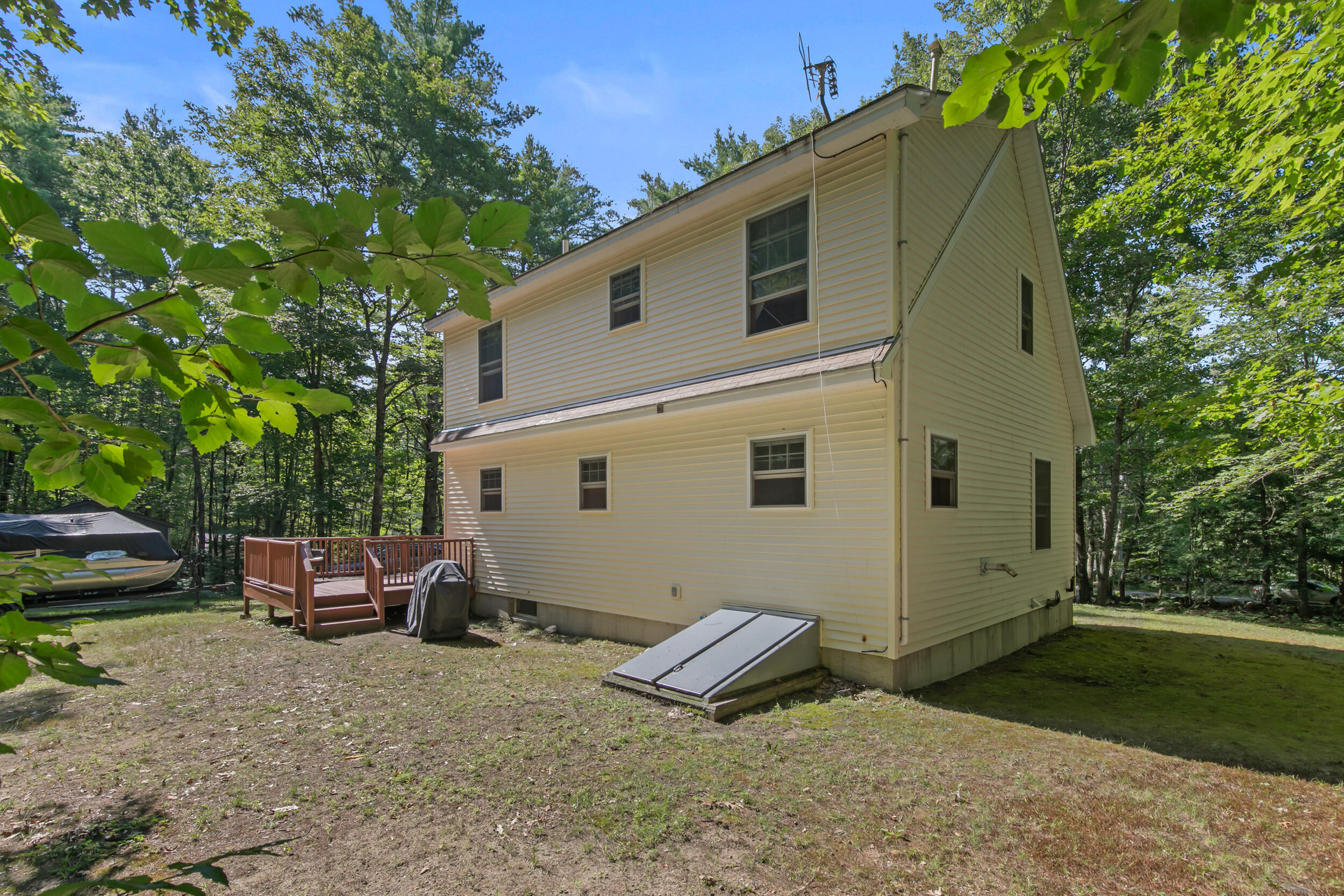 113 Lewis Road Naples, ME 04055 - Photo 26 of 31 113 lewis rdnaplesme 04055usa-05