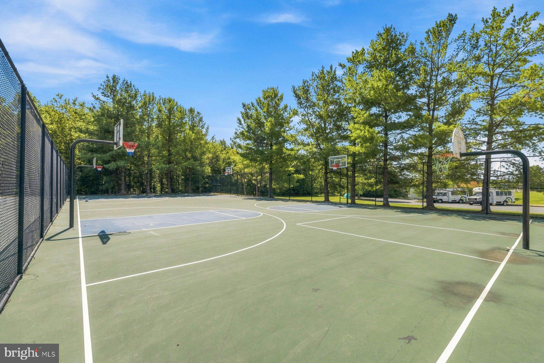 1204 Longbow Road Mount Airy, MD 21771 - Photo 43 of 49 Community Courts
