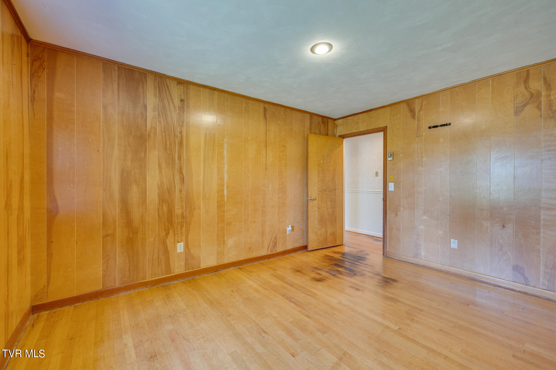 6130 Baileyton Road Greeneville, TN 37745 - Photo 22 of 42 024