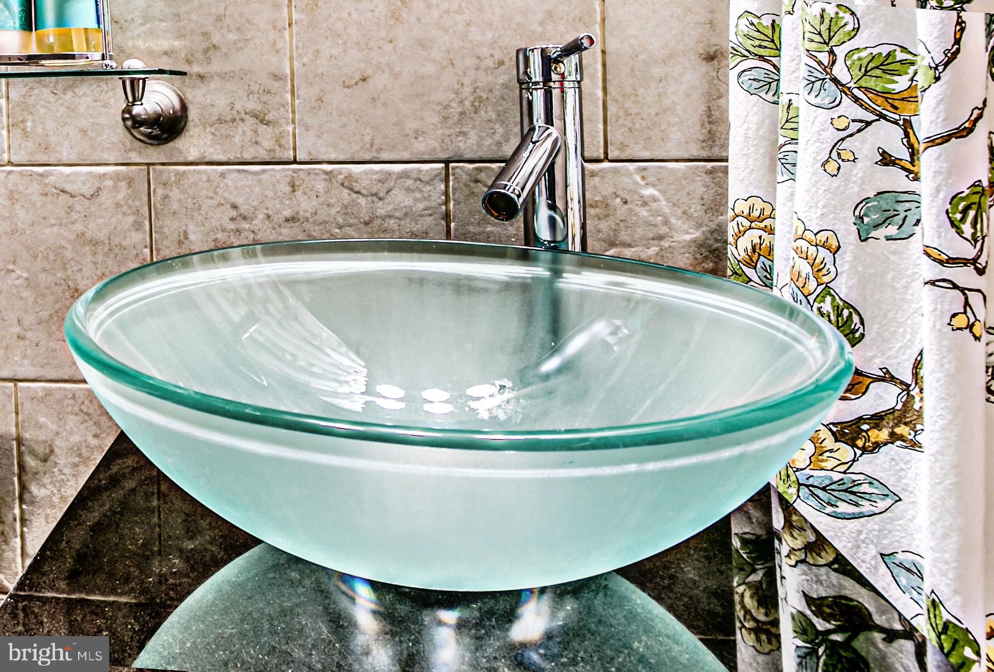 174 Franklyn Road Ewing, NJ 08628 - Photo 23 of 26 Bathroom-Sink