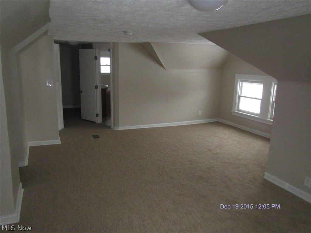 1649 Cumberland Road Cleveland, OH 44118 - Photo 12 of 18 Gallery Image 12