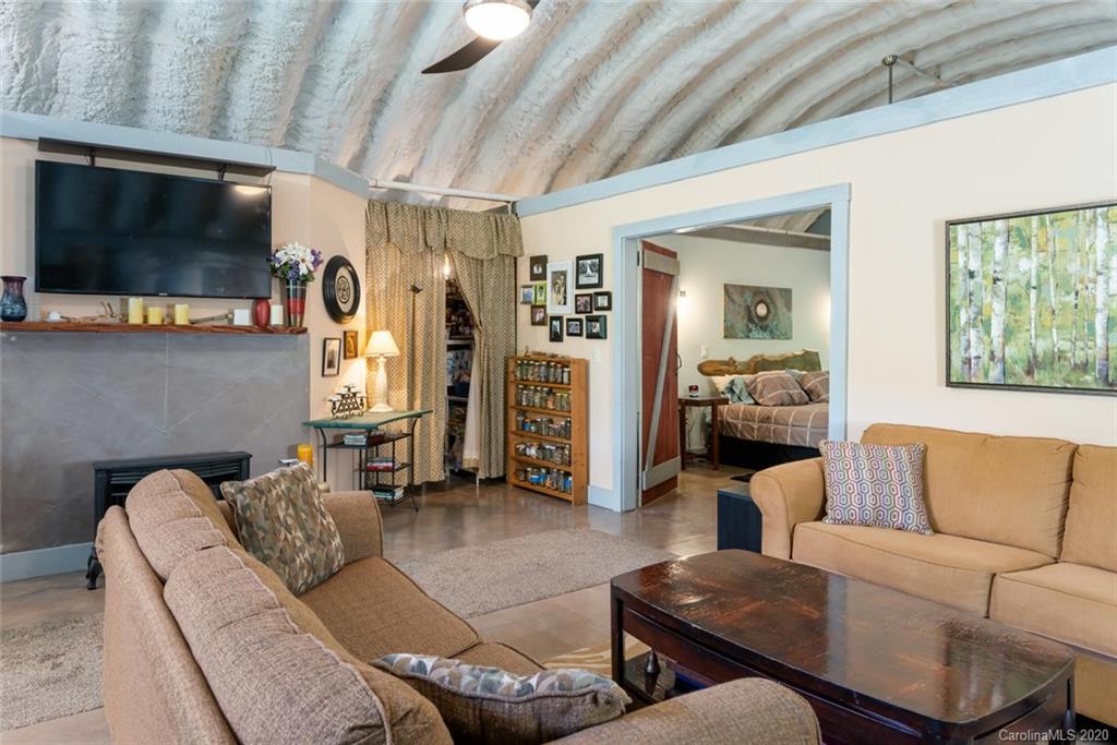 471 Snowbird Road Marshall, NC 28753 - Photo 12 of 48 Gallery Image 12