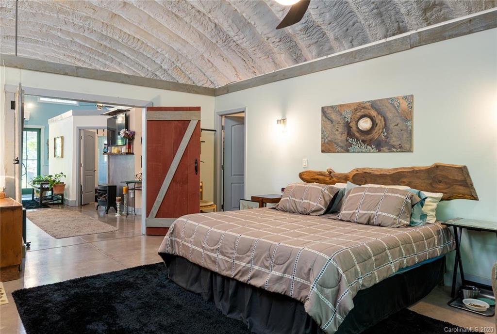 471 Snowbird Road Marshall, NC 28753 - Photo 17 of 48 Gallery Image 17
