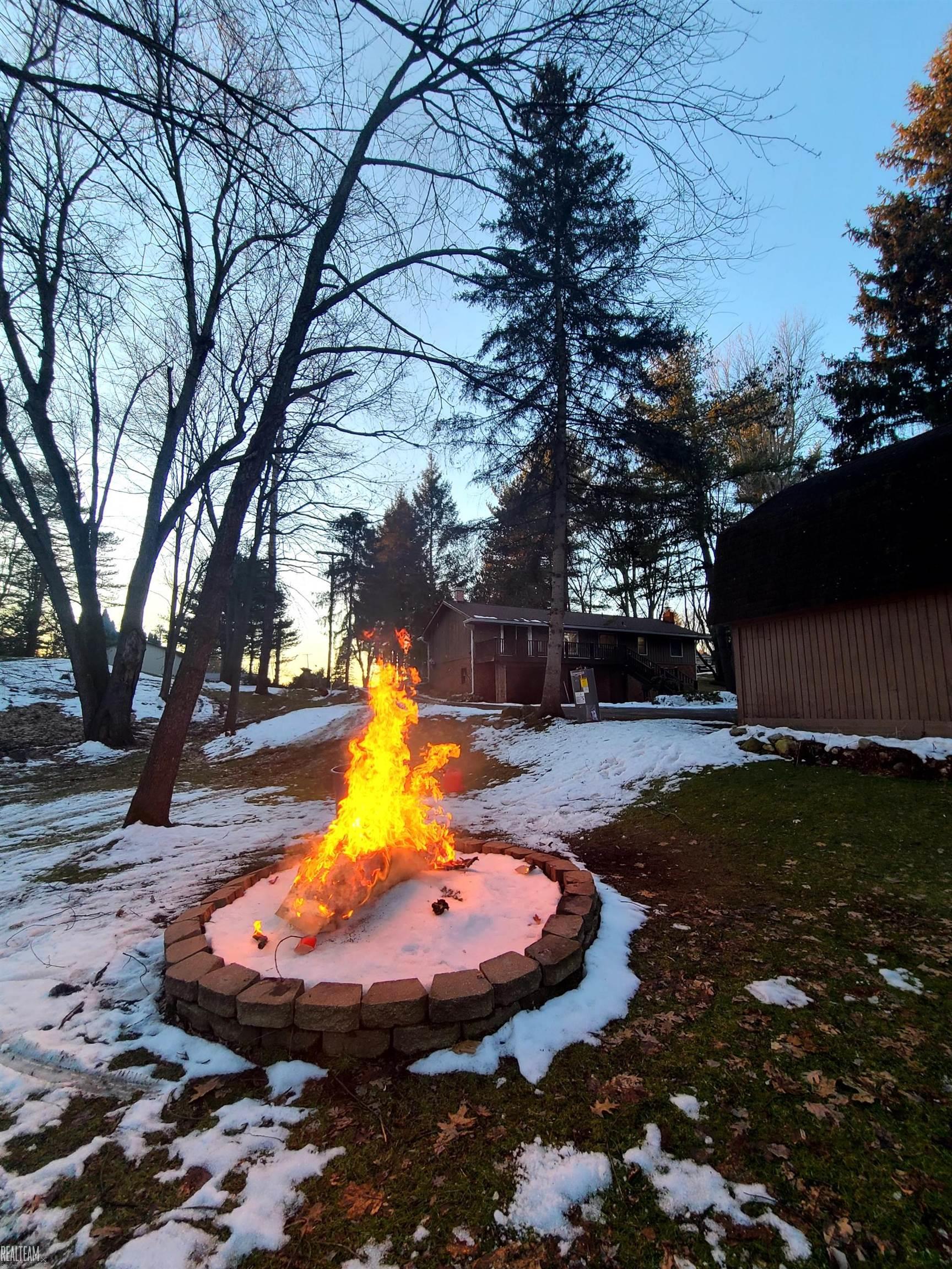 1838 Rochester Road Leonard, MI 48367 - Photo 36 of 36