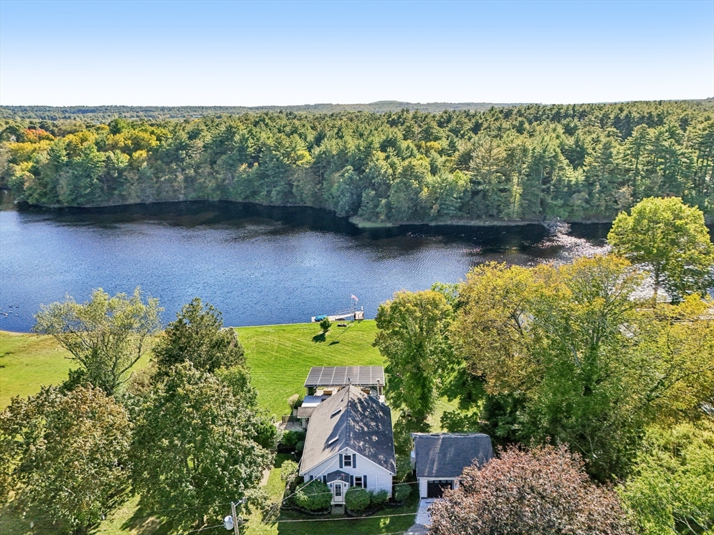 39 Water Street Freetown, MA 02702 - Photo 4 of 42