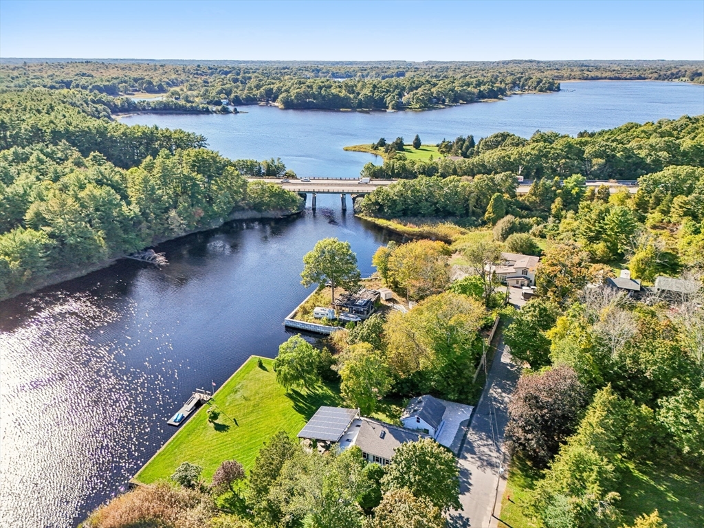 39 Water Street Freetown, MA 02702 - Photo 7 of 42