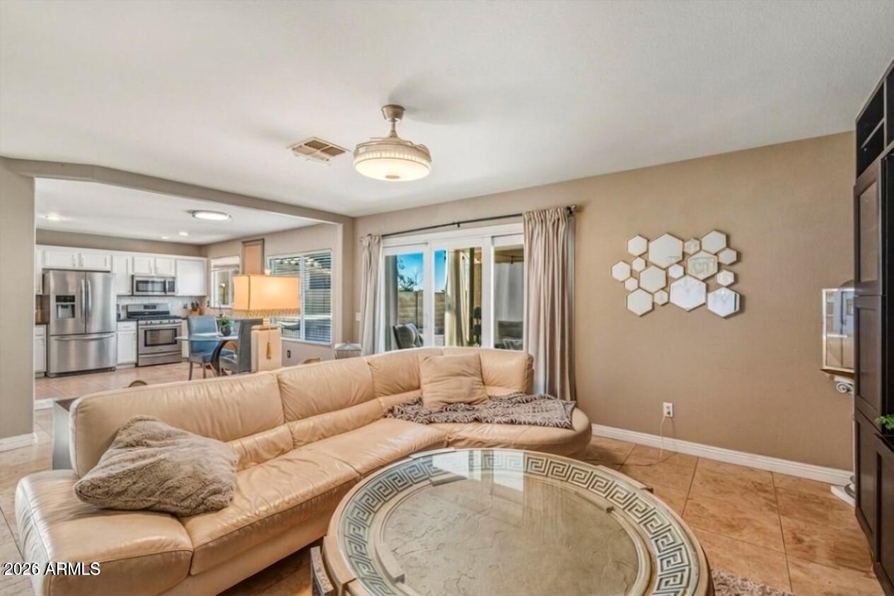 1414 North Birch Street Gilbert, AZ 85233 - Photo 16 of 43 19039