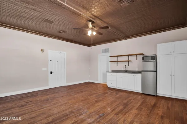 $995 | 5753 West Glendale Avenue, Unit 203, Glendale, AZ 85301