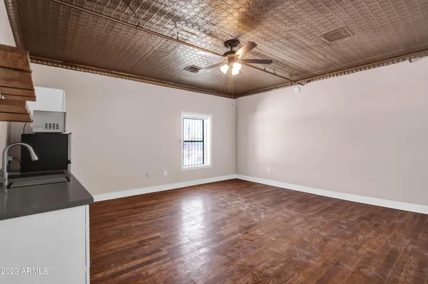 $995 | 5753 West Glendale Avenue, Unit 203, Glendale, AZ 85301