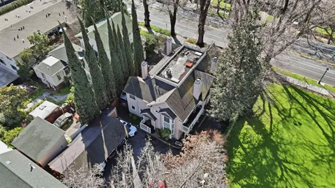 a view of an outdoor space