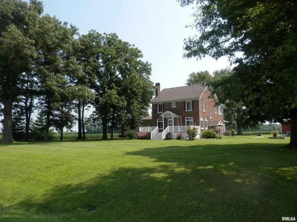 $329,900 | 369 Knox Highway 23, Abingdon, IL 61410