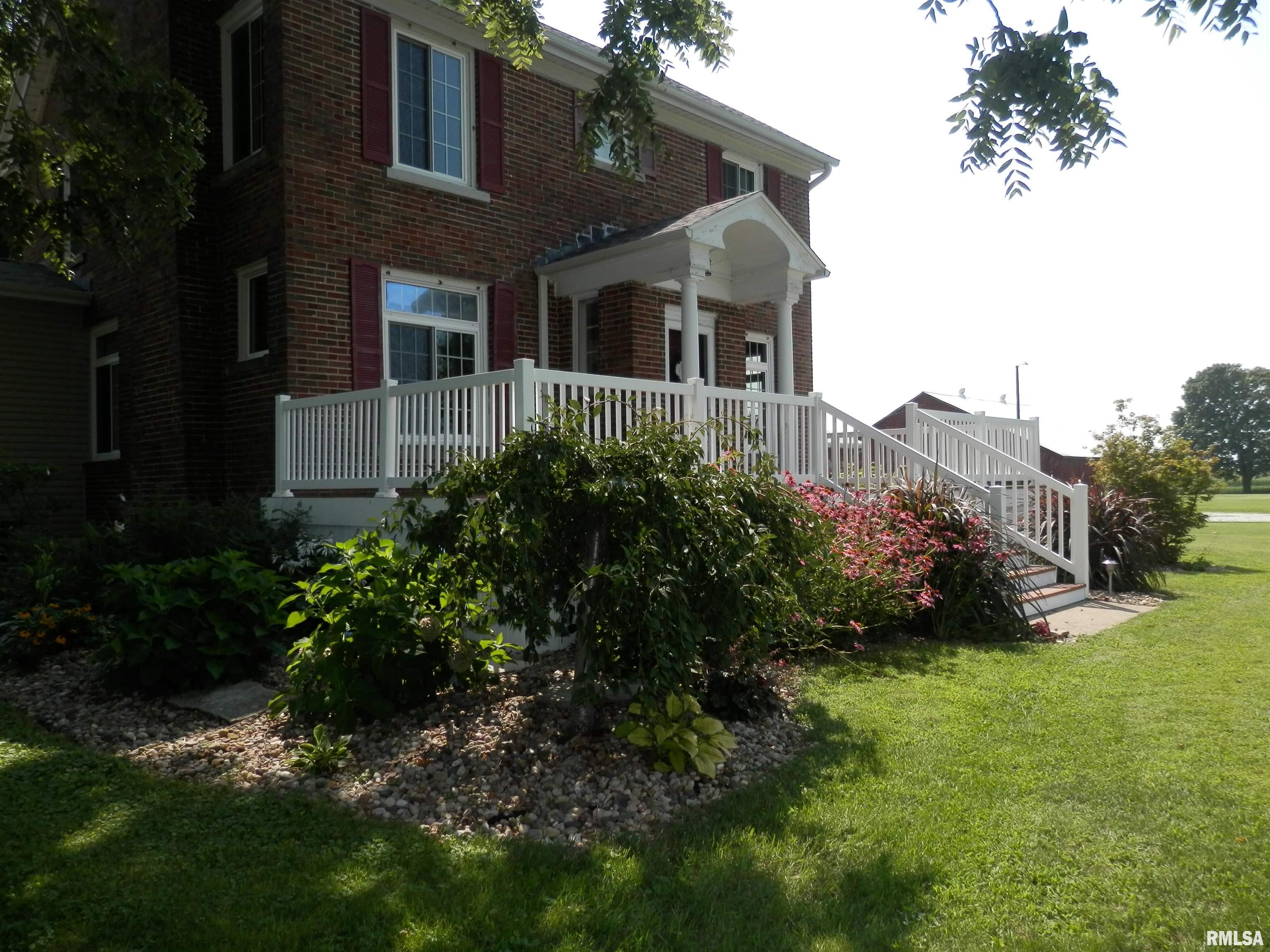 369 Knox Highway 23 Abingdon, IL 61410 - Photo 15 of 83