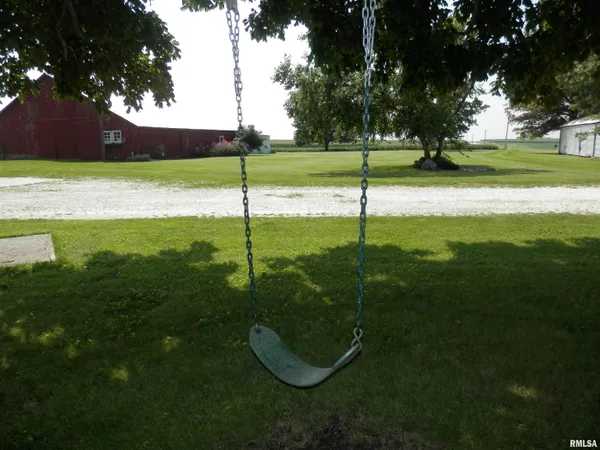$329,900 | 369 Knox Highway 23, Abingdon, IL 61410