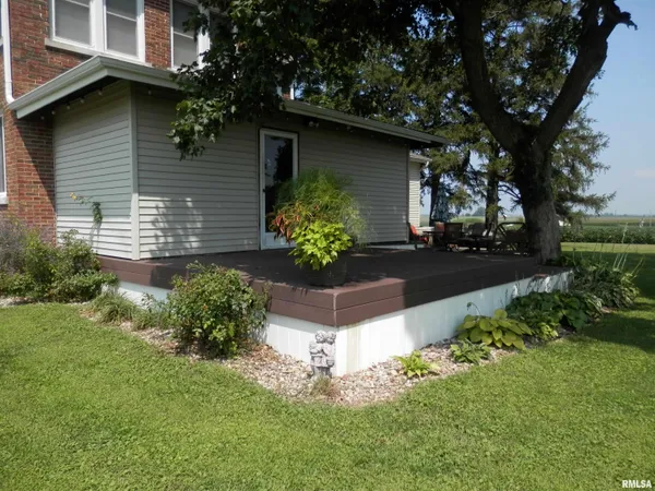 $329,900 | 369 Knox Highway 23, Abingdon, IL 61410