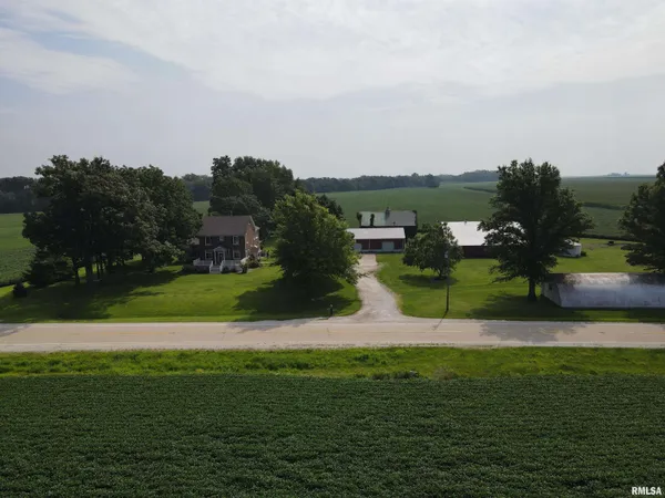 $329,900 | 369 Knox Highway 23, Abingdon, IL 61410