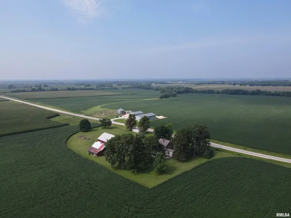 $329,900 | 369 Knox Highway 23, Abingdon, IL 61410