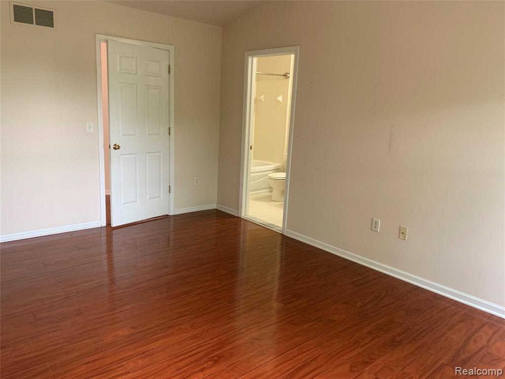 41666 Mitchell Road Novi, MI 48377 - Photo 21 of 28