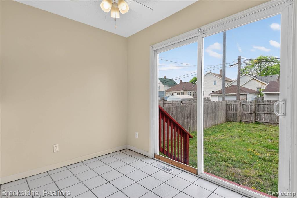 26 Perrin Street River Rouge, MI 48218 - Photo 15 of 26