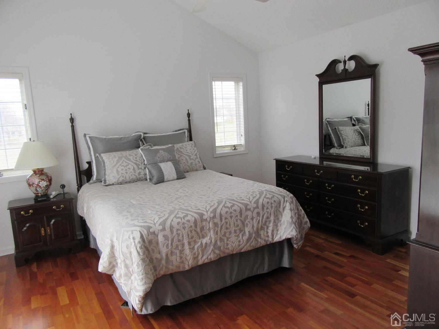 42 Winthrop Road Monroe Township, NJ 08831 - Photo 15 of 31 Gallery Image 15