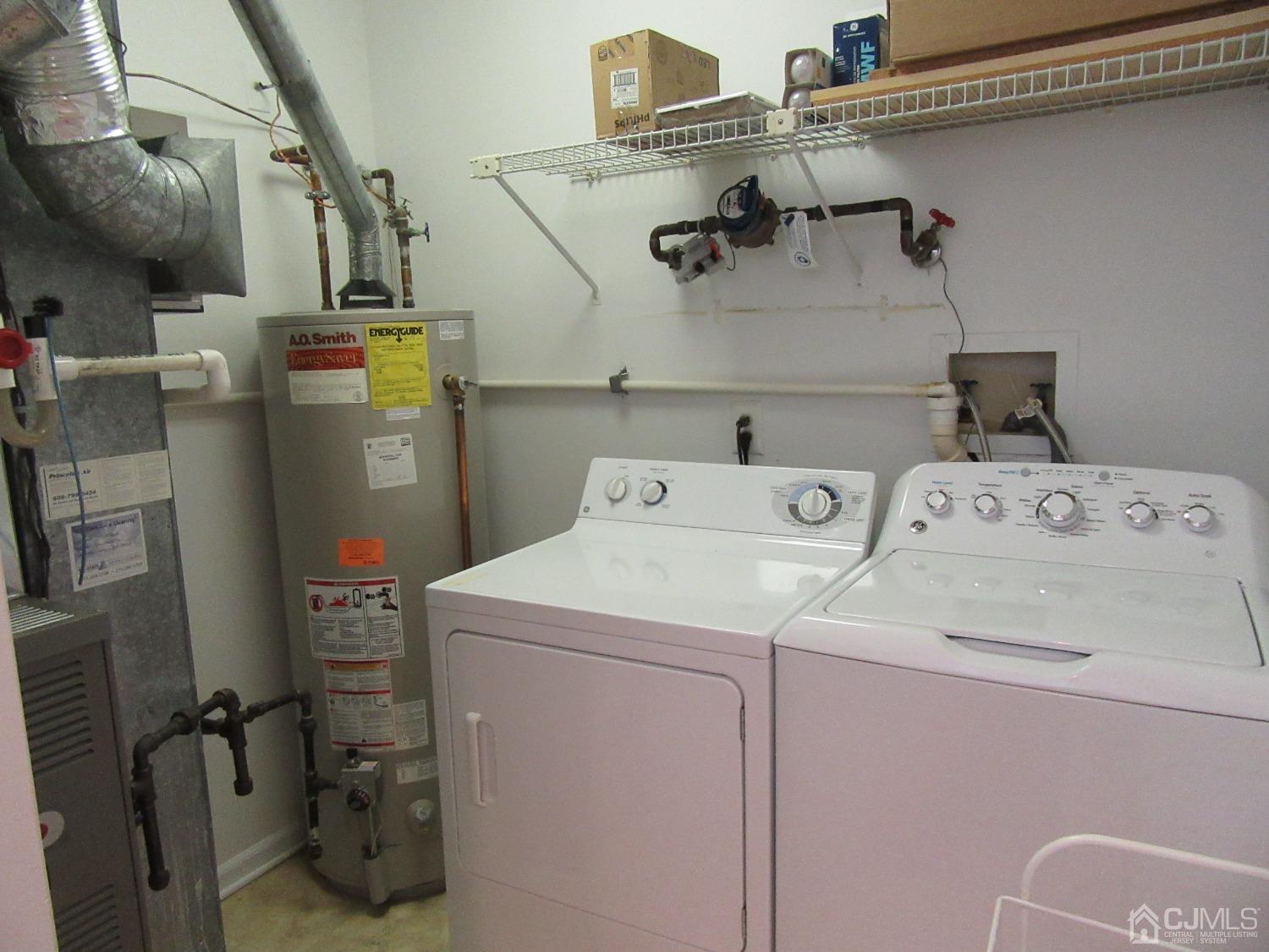 42 Winthrop Road Monroe Township, NJ 08831 - Photo 20 of 31 Gallery Image 20