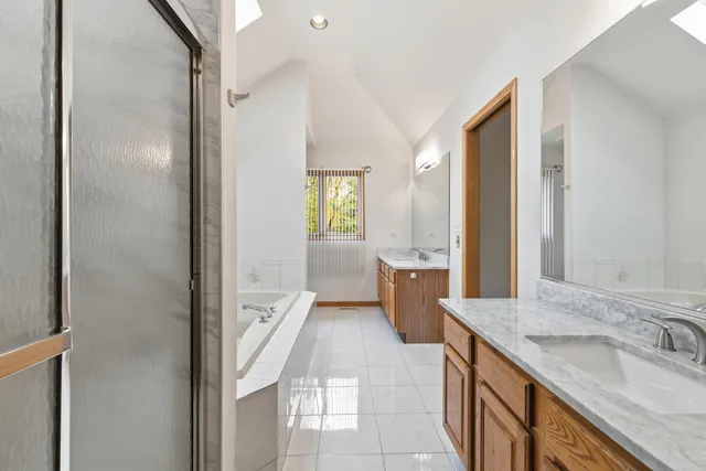 $899,900 | 4420 Stonehaven Drive, Long Grove, IL 60047