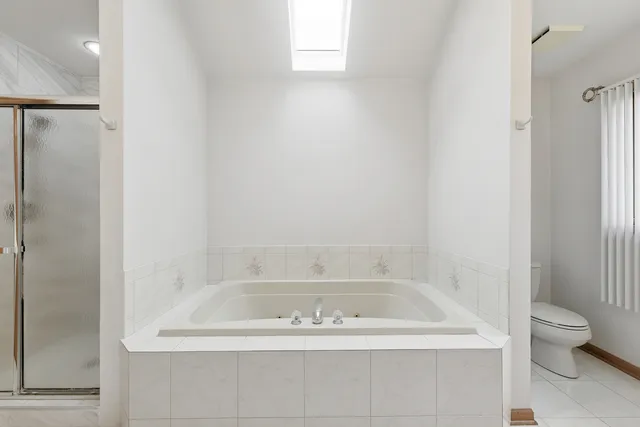 $899,900 | 4420 Stonehaven Drive, Long Grove, IL 60047